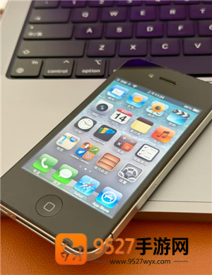 iPhone4S是哪一年上市的当年卖多少钱 iPhone4S回收价格 iPhone4S是哪一年上市的当年卖多少钱 iPhone4S回收价格